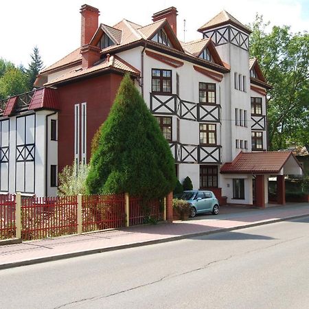 Familijny Osrodek Wypoczynkowo - Rehabilitacyjny Krynica Zdroj 호텔 외부 사진